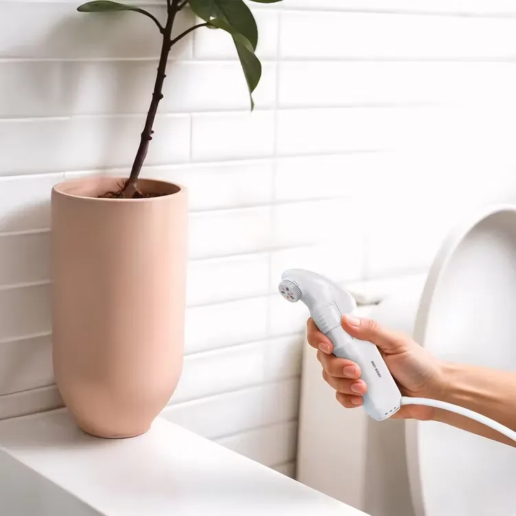 بیده قابل حمل گرین لاین مدل GREEN LION BIDET PRO WATER FLOW